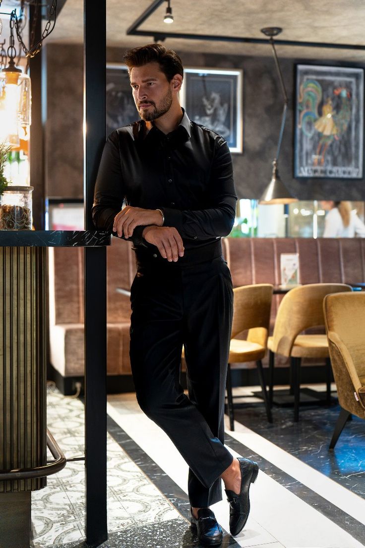 no fade black shirt for men