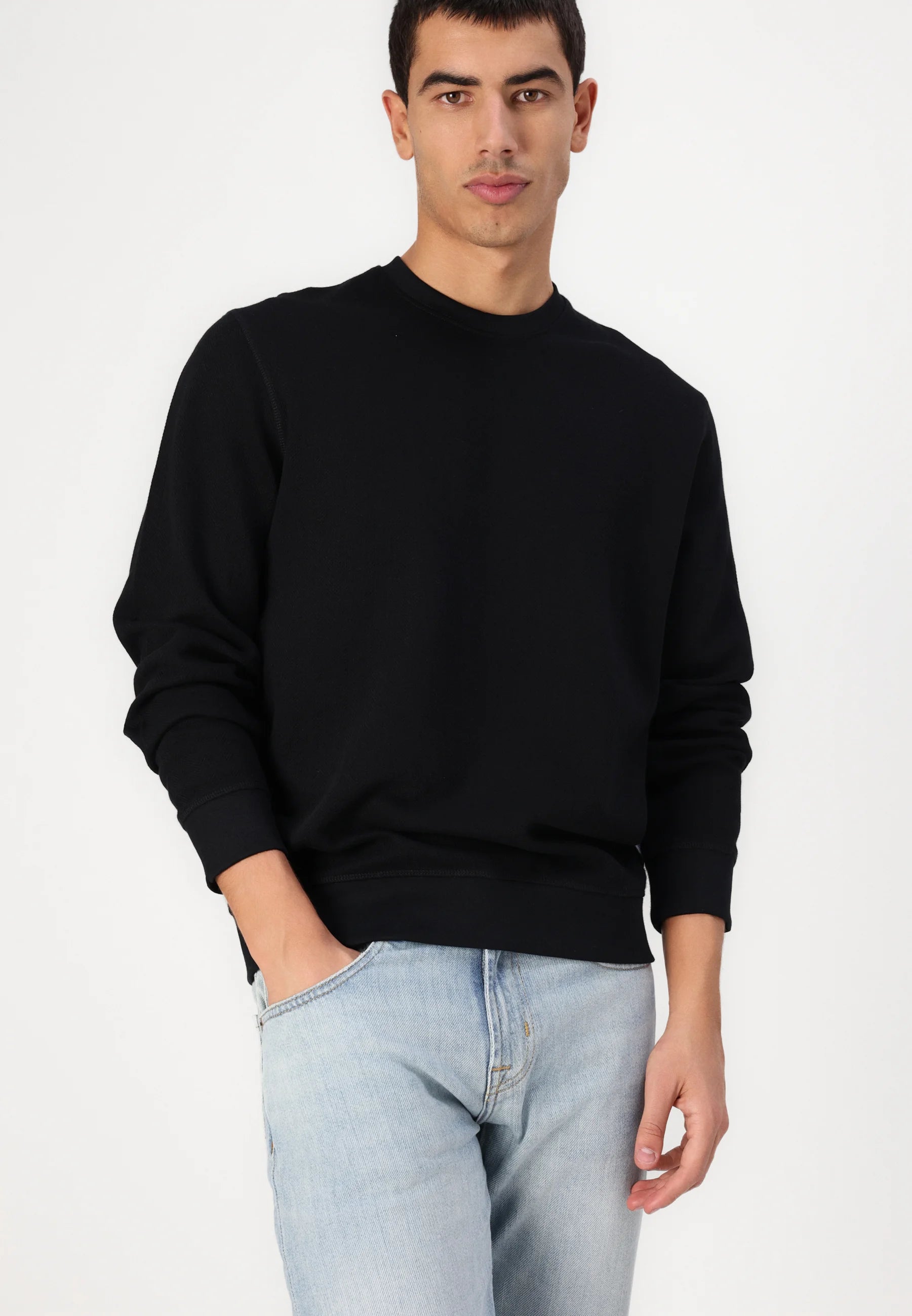 No Fade Black Sweatshirt