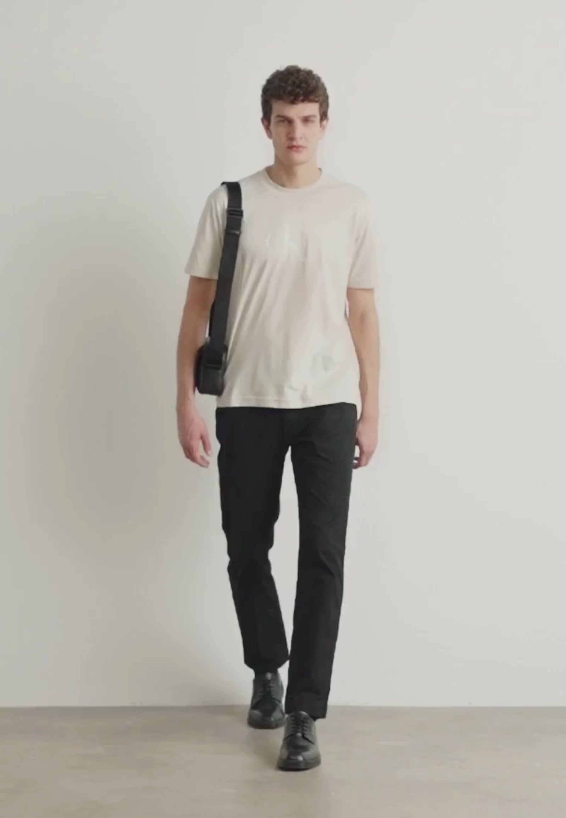 No Fade black chinos cotton pant for men