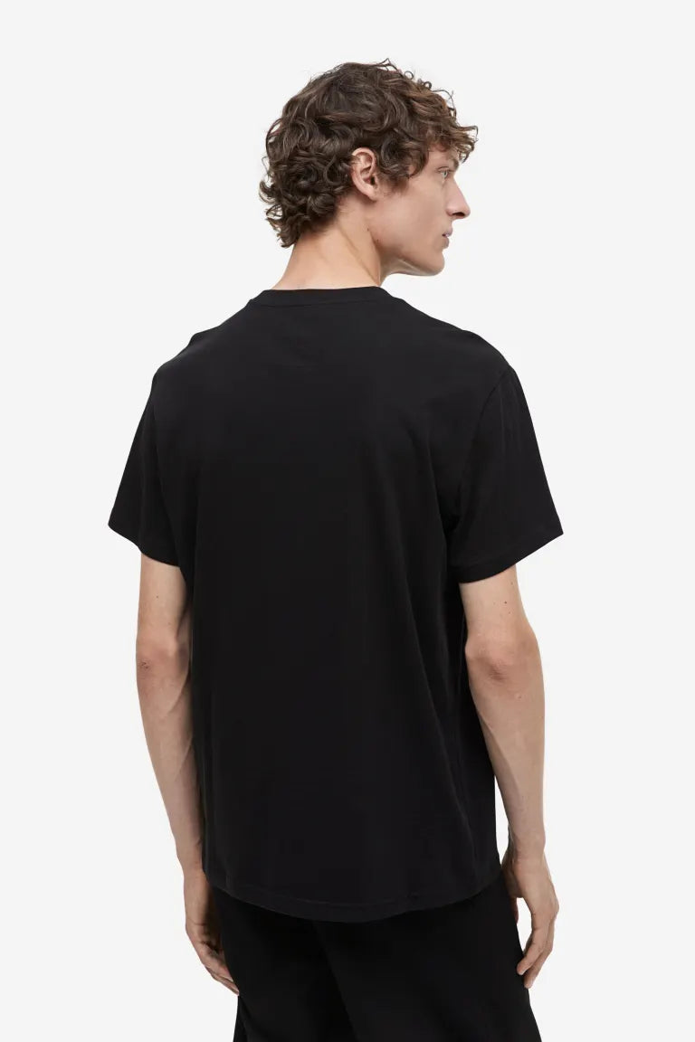 back of black tshirt for men