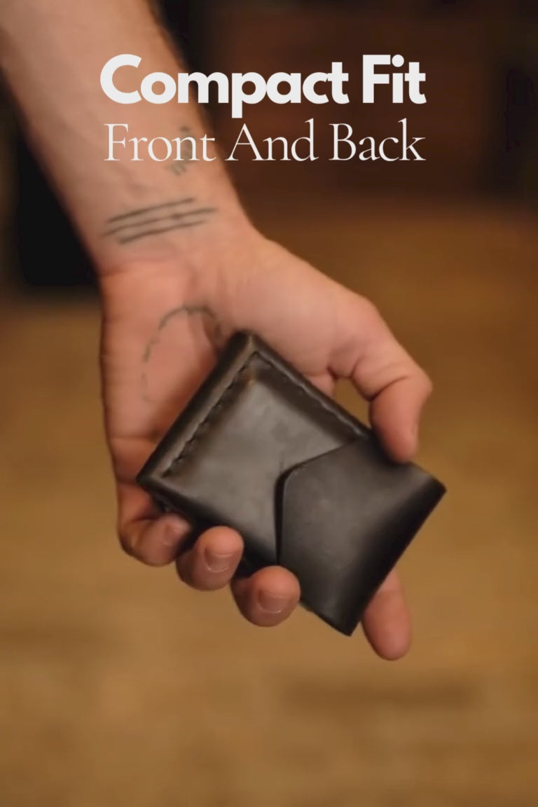 Black leather wallet for men 